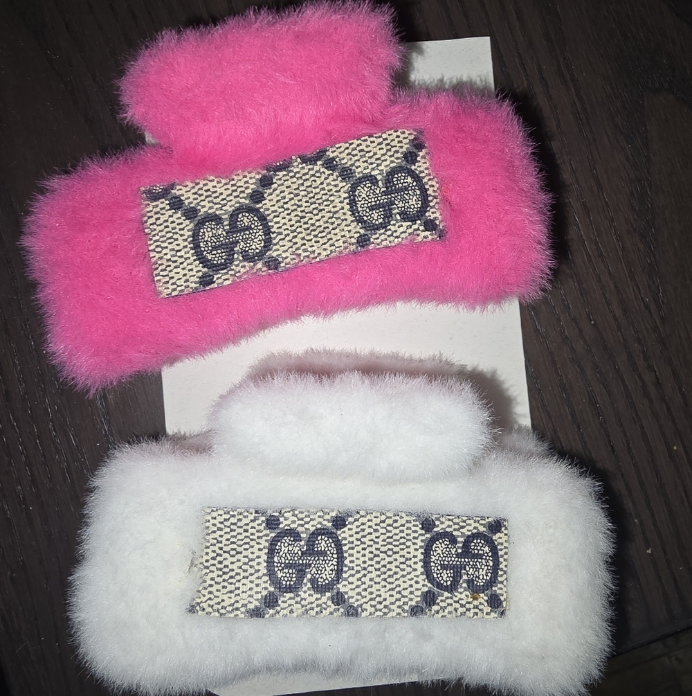 Gucci Hot Pink & White Hair Clip with Logo Band Set